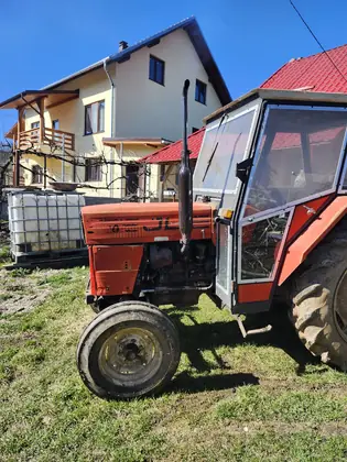 Tractor JL 530