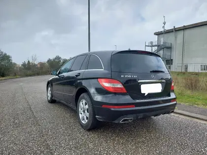Mercedes-Benz R350 4Matic AMG