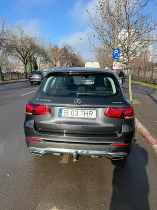 MERCEDES GLC220D 4Matic