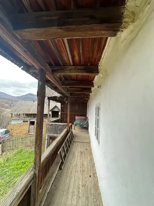 Casa de vacanta la tara