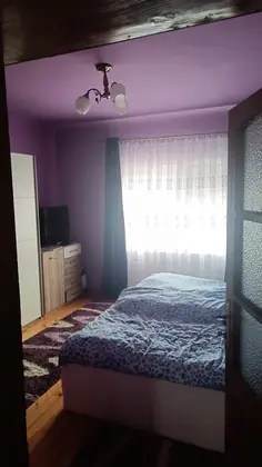 Casă cu etaj