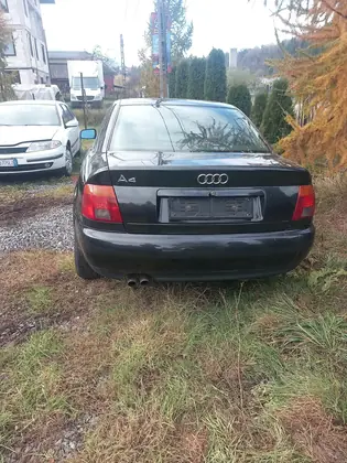 De vanzare Audi A4